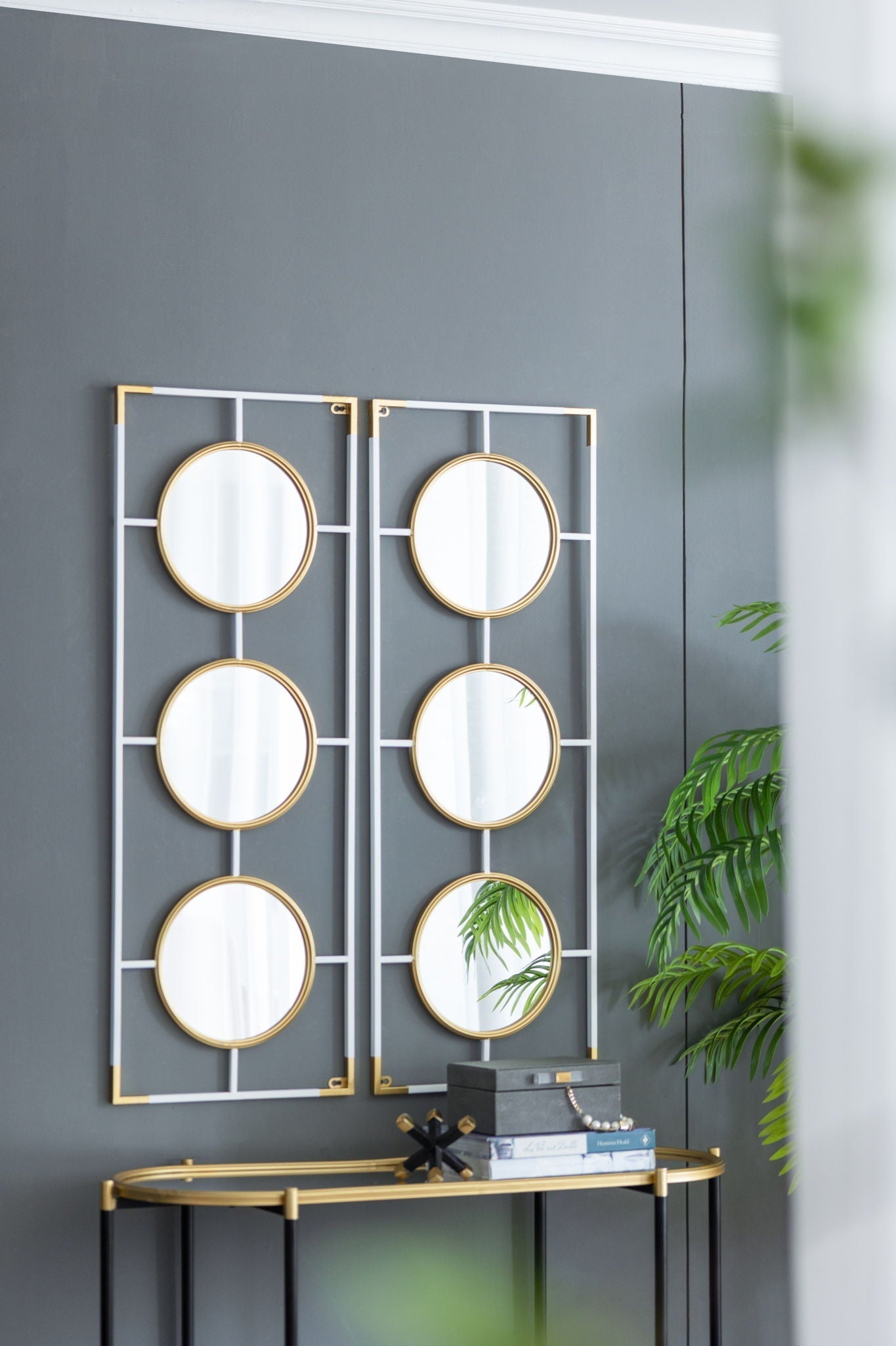 3 Mirror Piece Wall Mirror in Rectangular Frame