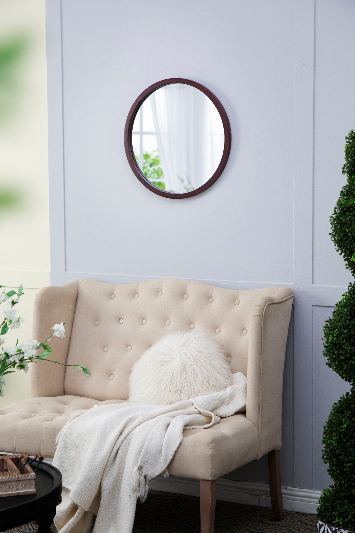Circle Wall Mirror With Wooden Frame for Living Room