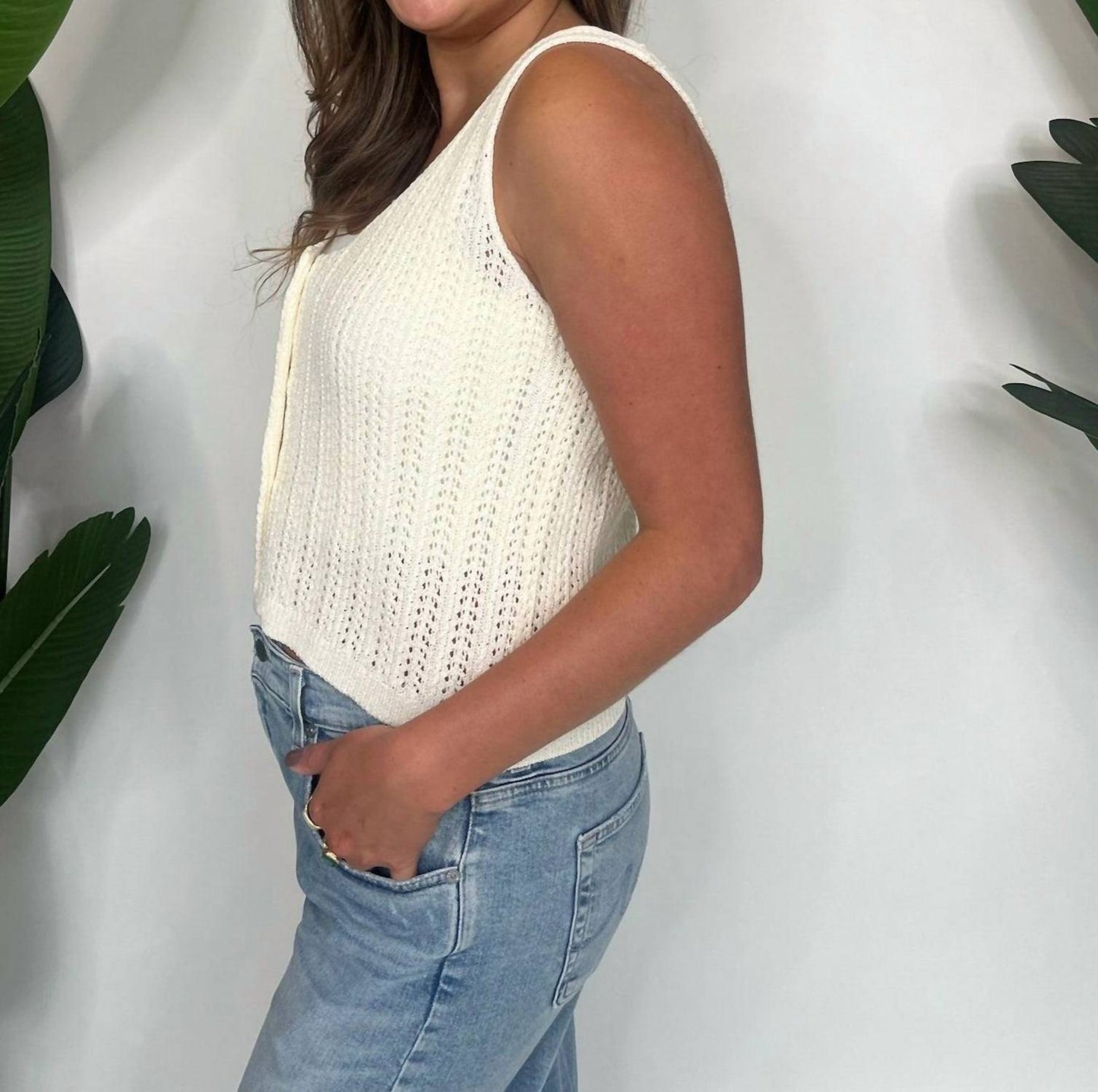 Kld. Signature - Sleeveless Button Front Knit Vest