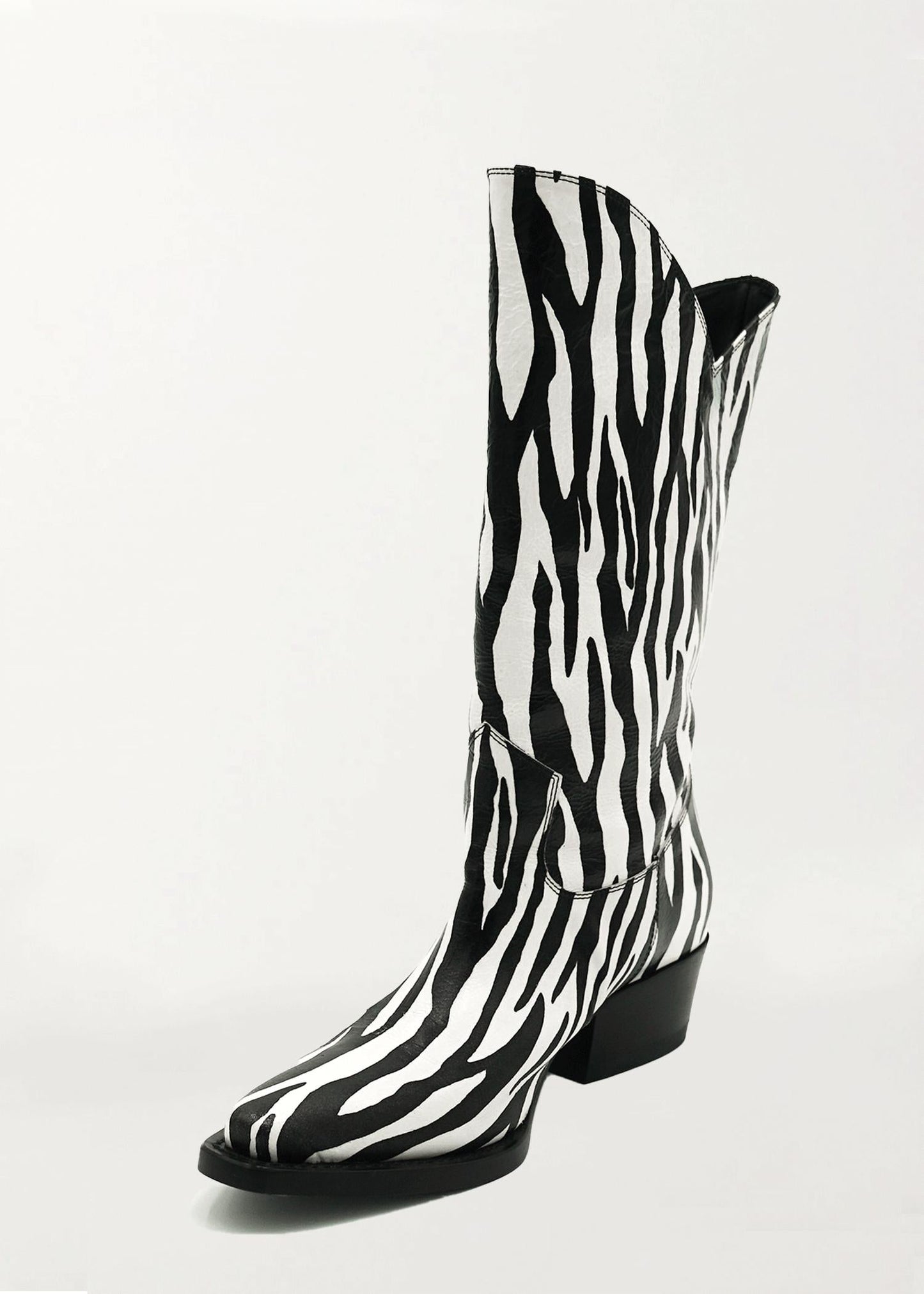Che By Chelsey - Women's Zebra Texan Boots