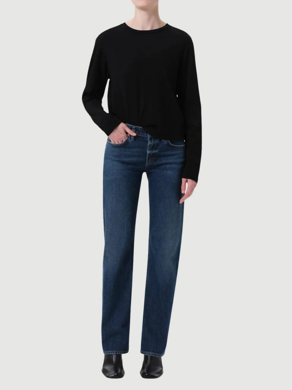 agolde-low-rise-slim-jeans-2