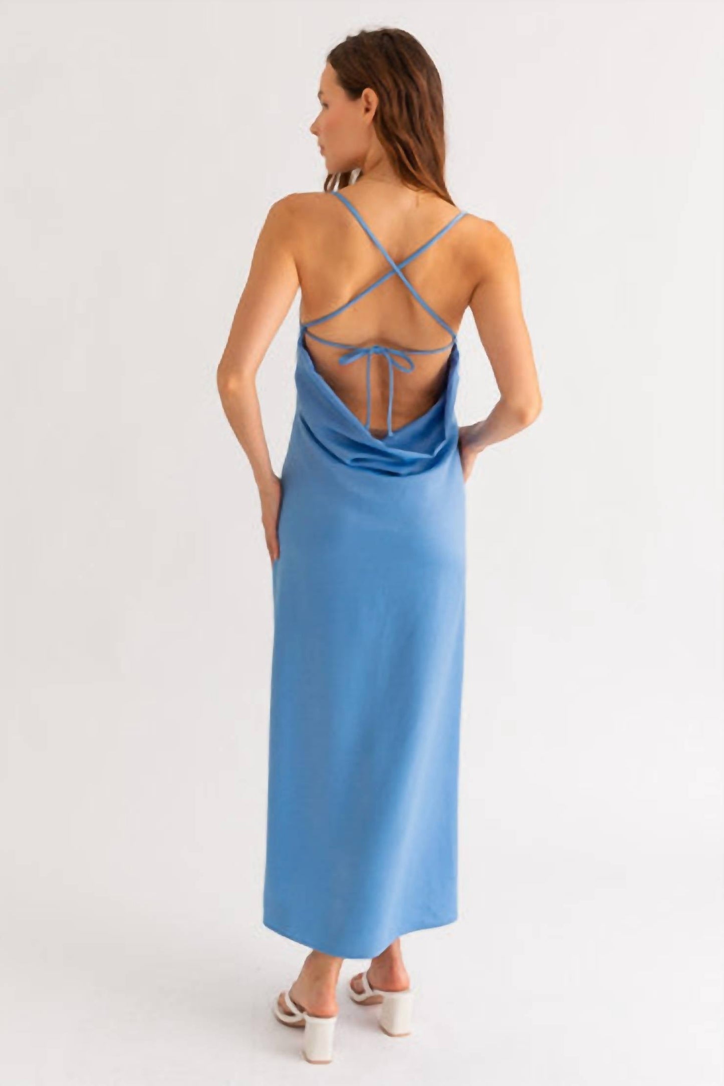 Le Lis - Satin Soirée Maxi Dress