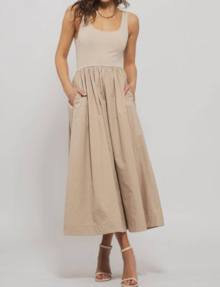 Urban Daizy - Gathered Waist Sundress