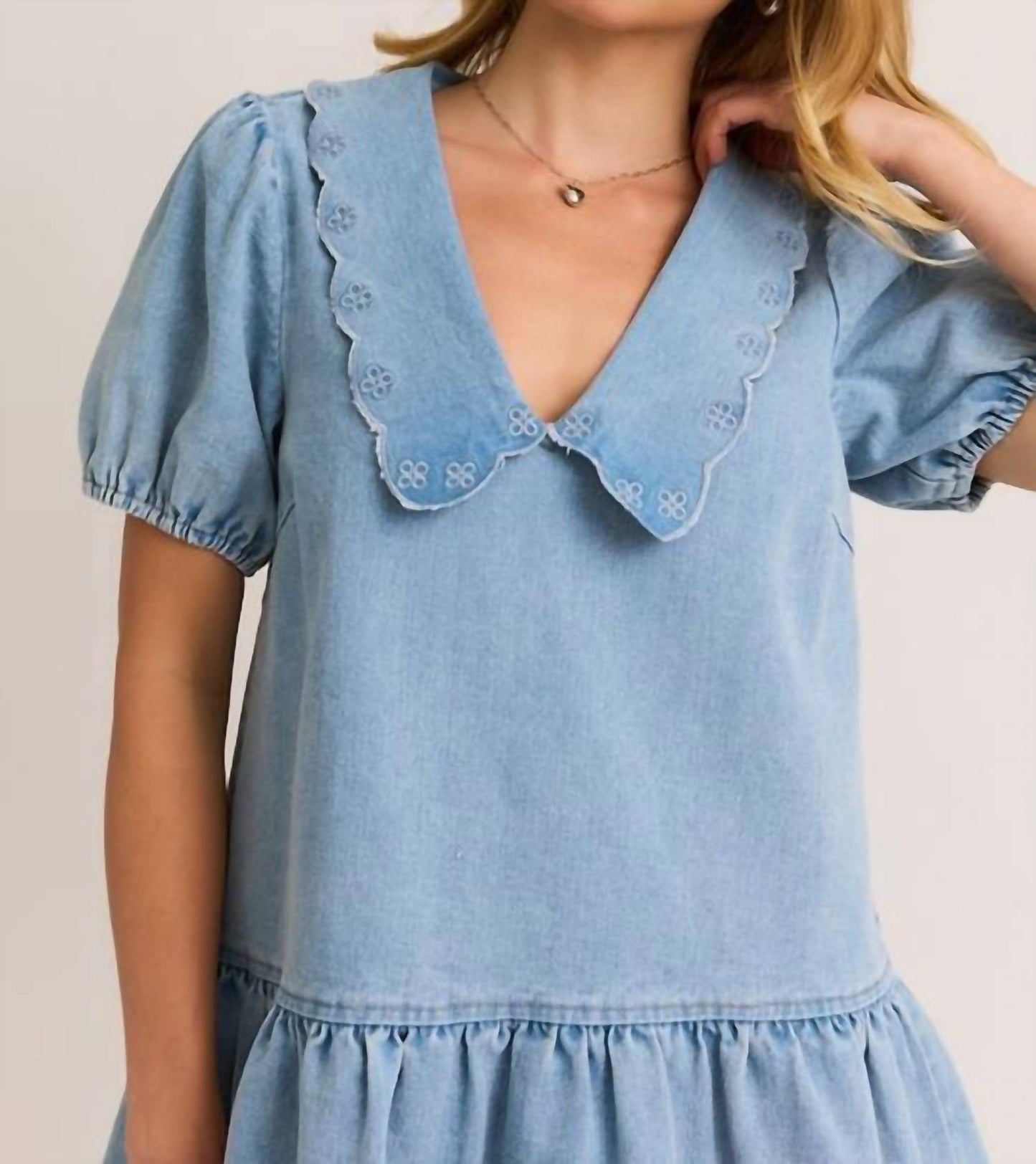 Le Lis - Puff Sleeve Collared Dress
