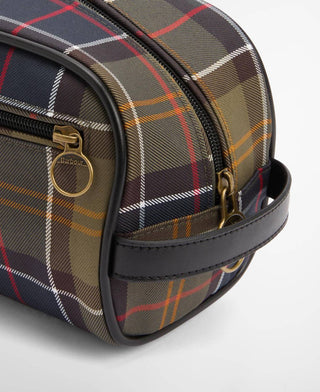 Barbour - Women's Tartan Washbag