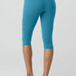Alo Yoga - Airbrush V-cut Define Capri