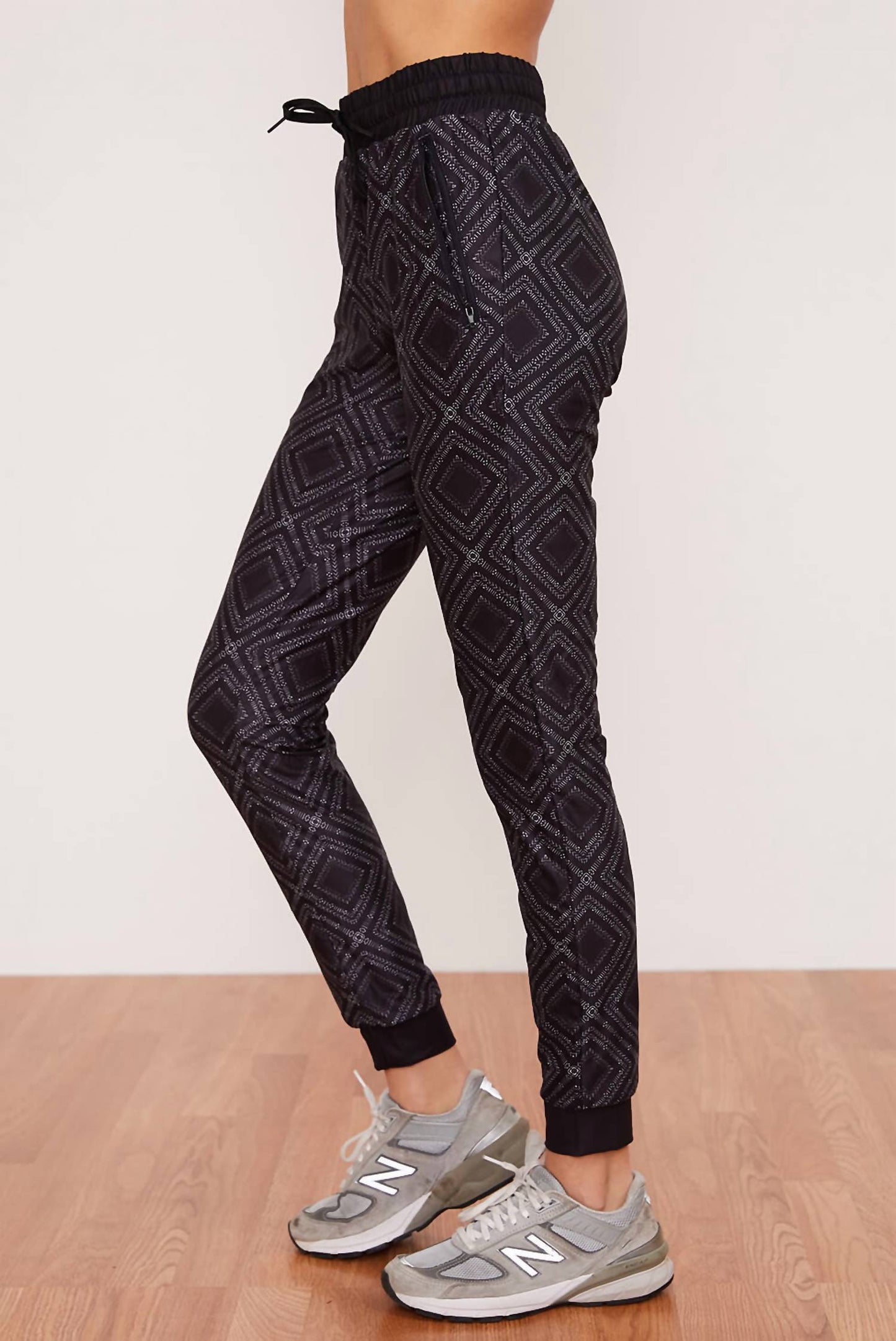 Wolven - Summit Ultra Soft Jogger Pants