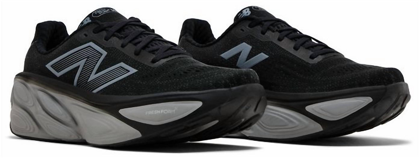 New Balance - Men's Fresh Foam X More V5 Sneakers