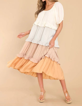 Entro - Colorblock Tiered Midi Dress