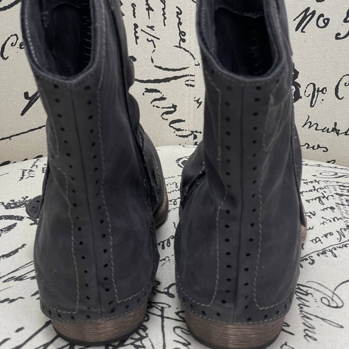 Very G - Women B Don Boots