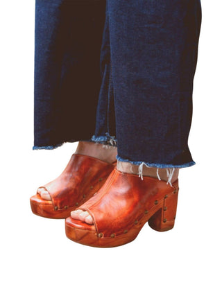 Bedstu - Deva Clog Flatform Heel