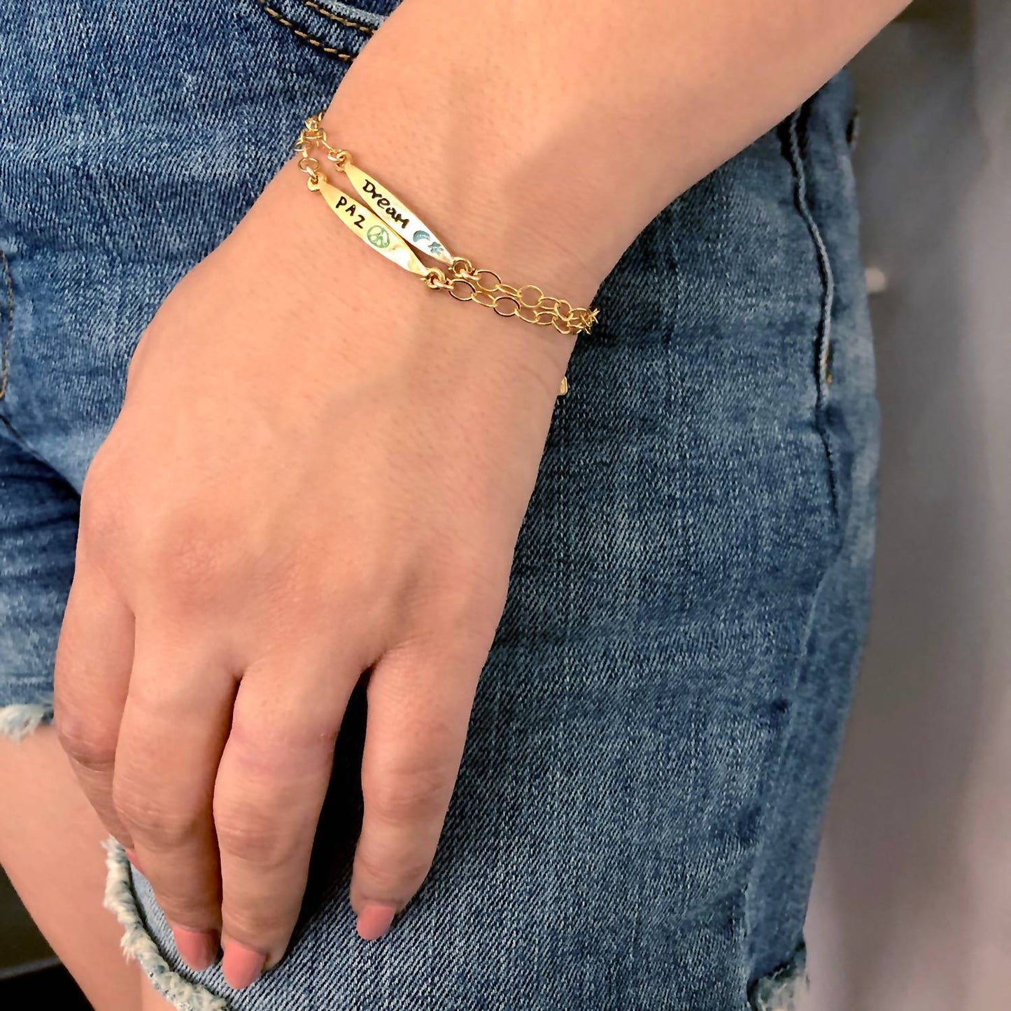 Jessica Elliot - Vermeil Colorful Words Enamel Bracelet - Paz