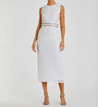 Mac Duggal - Sleeveless High Neck Beaded Midi Sheath Dress