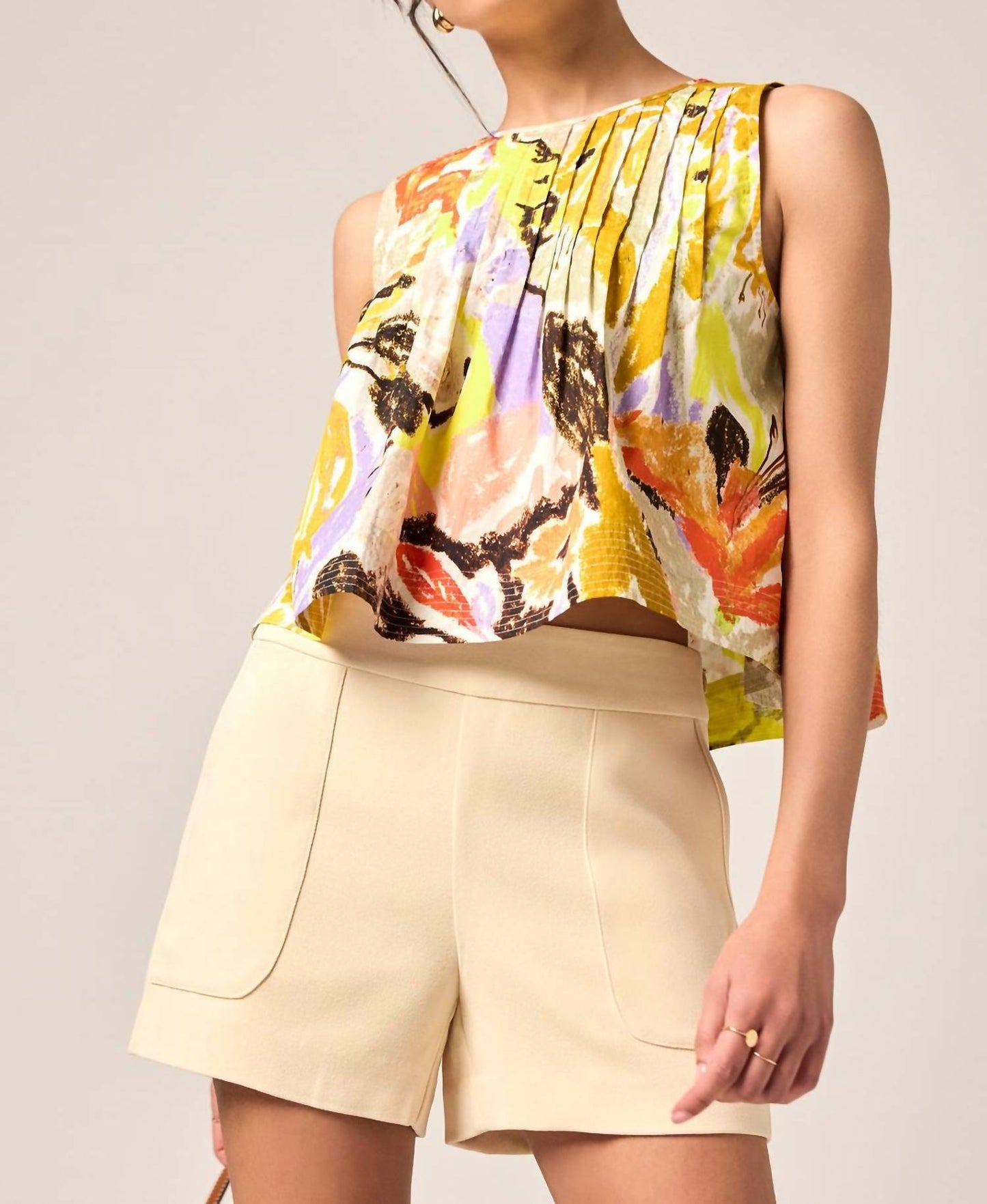 Marie Oliver - Mia Short