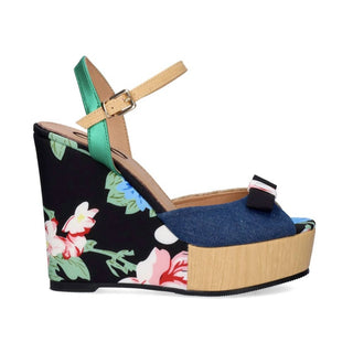 Exe - Women's Naomi 011 Wedge Heel