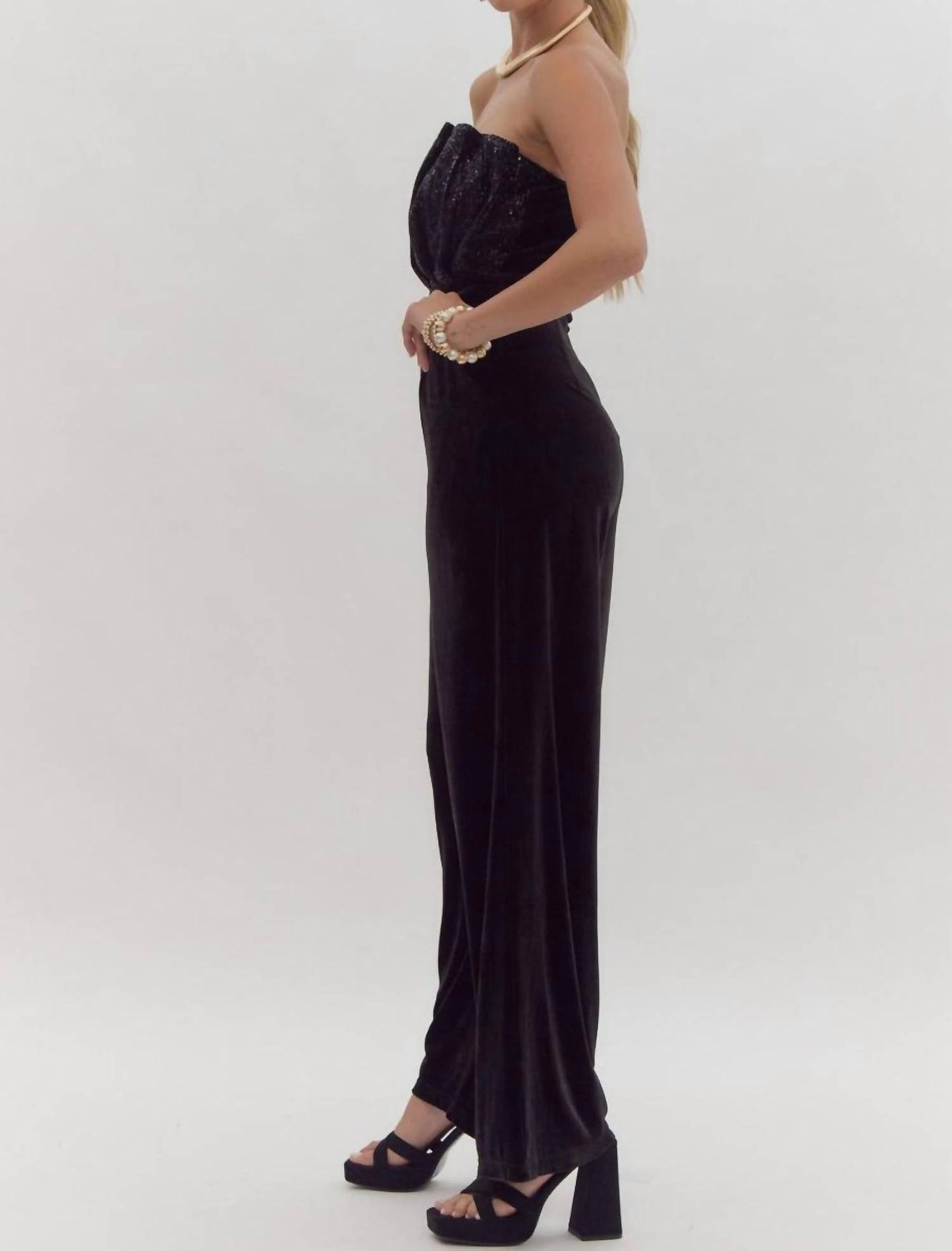 Entro - Strapless Glittery Velvet Romper