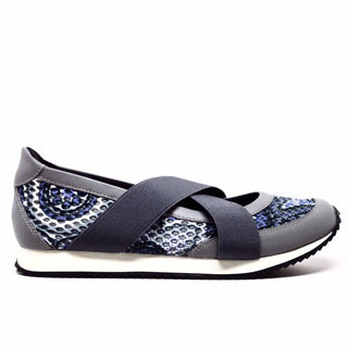 Chelsea Jones - Women's Tuck Walking Shoes