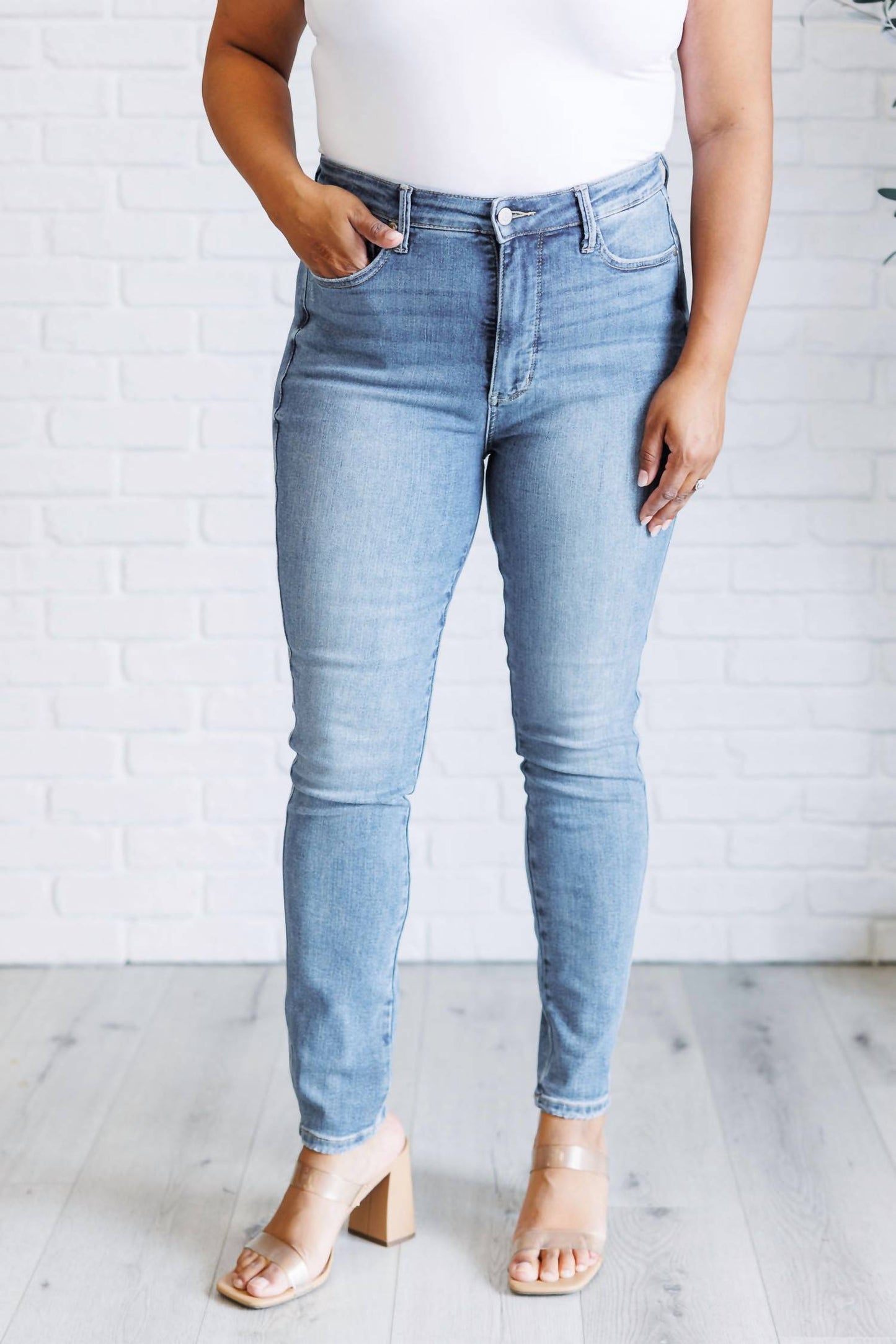 Judy Blue - High Rise Control Top Skinny Jean