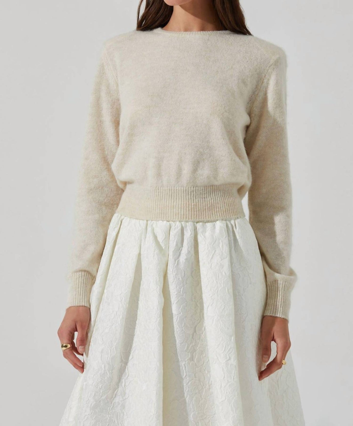 Astr - Kiran Fine Knit Sweater