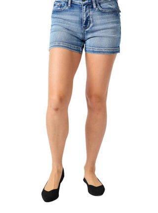 Judy Blue - MID-RISE HEAVY CONTRAST FAUX FLAP POCKET SHORTS