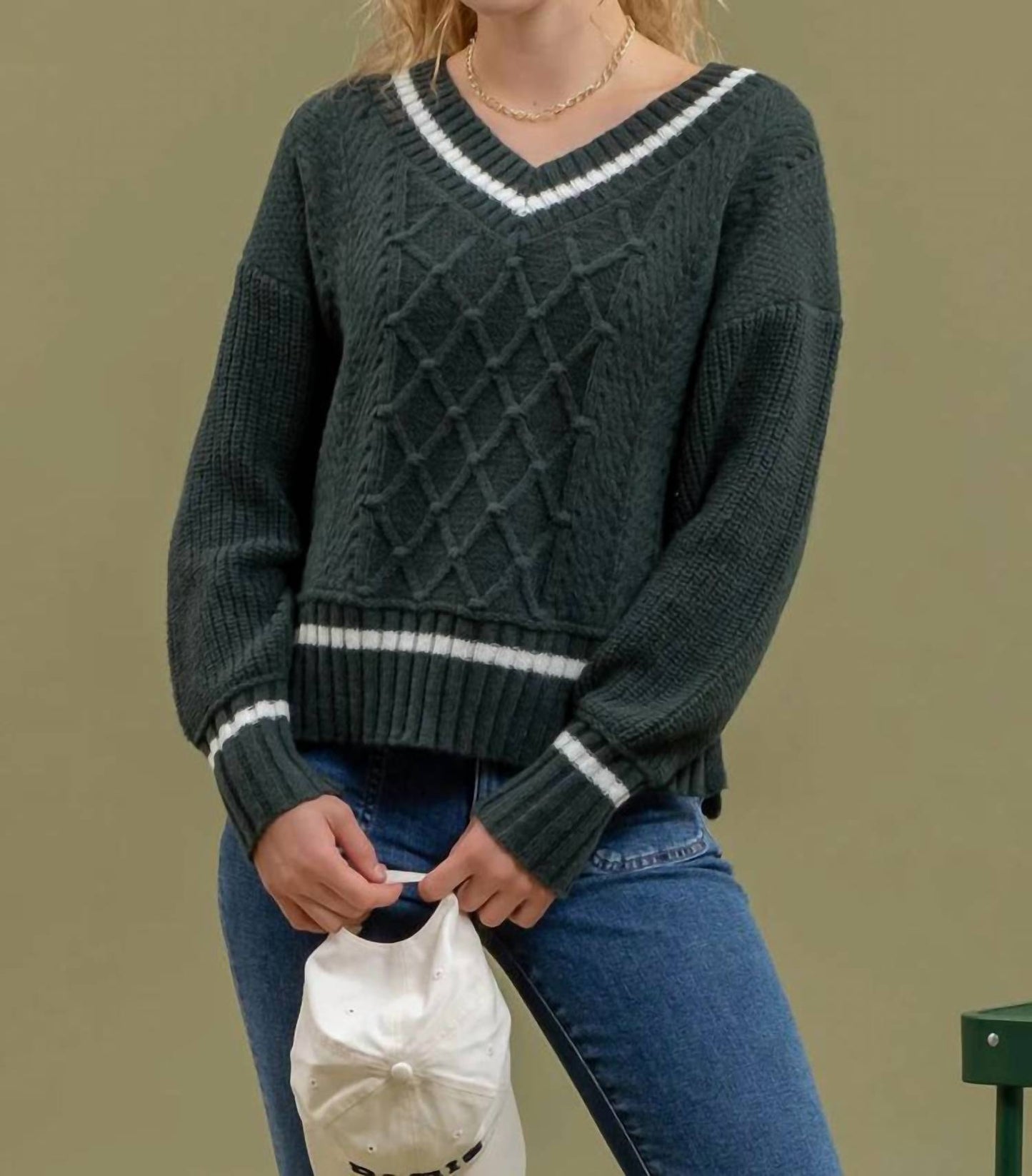 Blu Pepper - V-Neck Cable Knit Sweater w/Contrast Detail