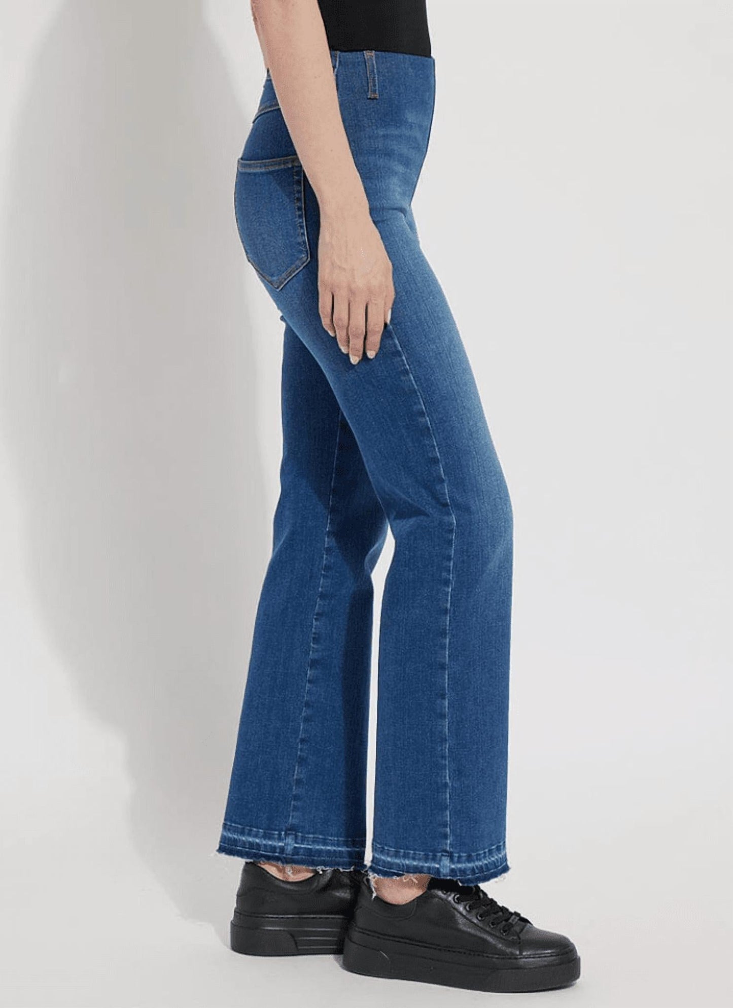 Lysse - Holding Power Relaxed Straight Jeans