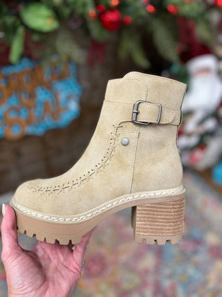 Mia - Women's Toula Platform Bootie