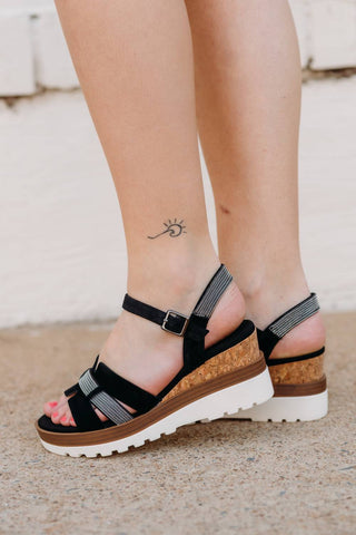 Vaneli - Women's Caitlin Sandal