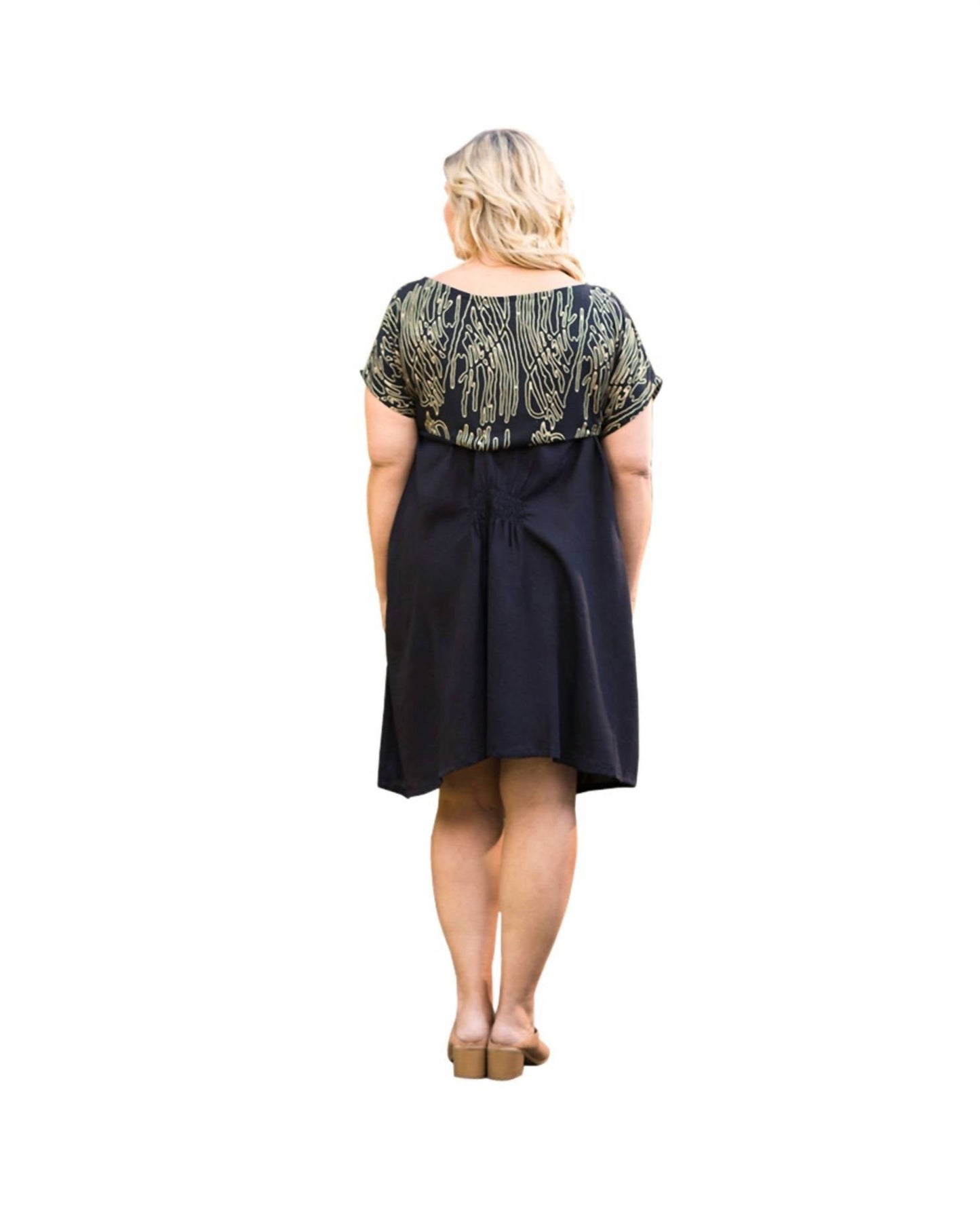 On The Plus Side - Shelby Short Sleeve Dress - Plus Size