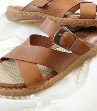 Born - Women's Salas Sport Sandals