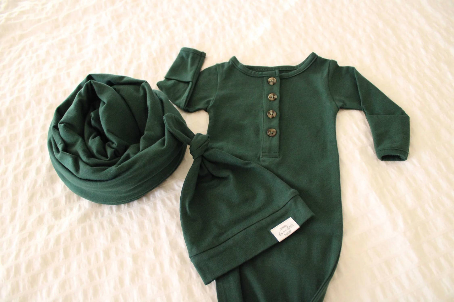 Fawn & Foster - Baby Organic Knotted Gown + Top Knot Hat