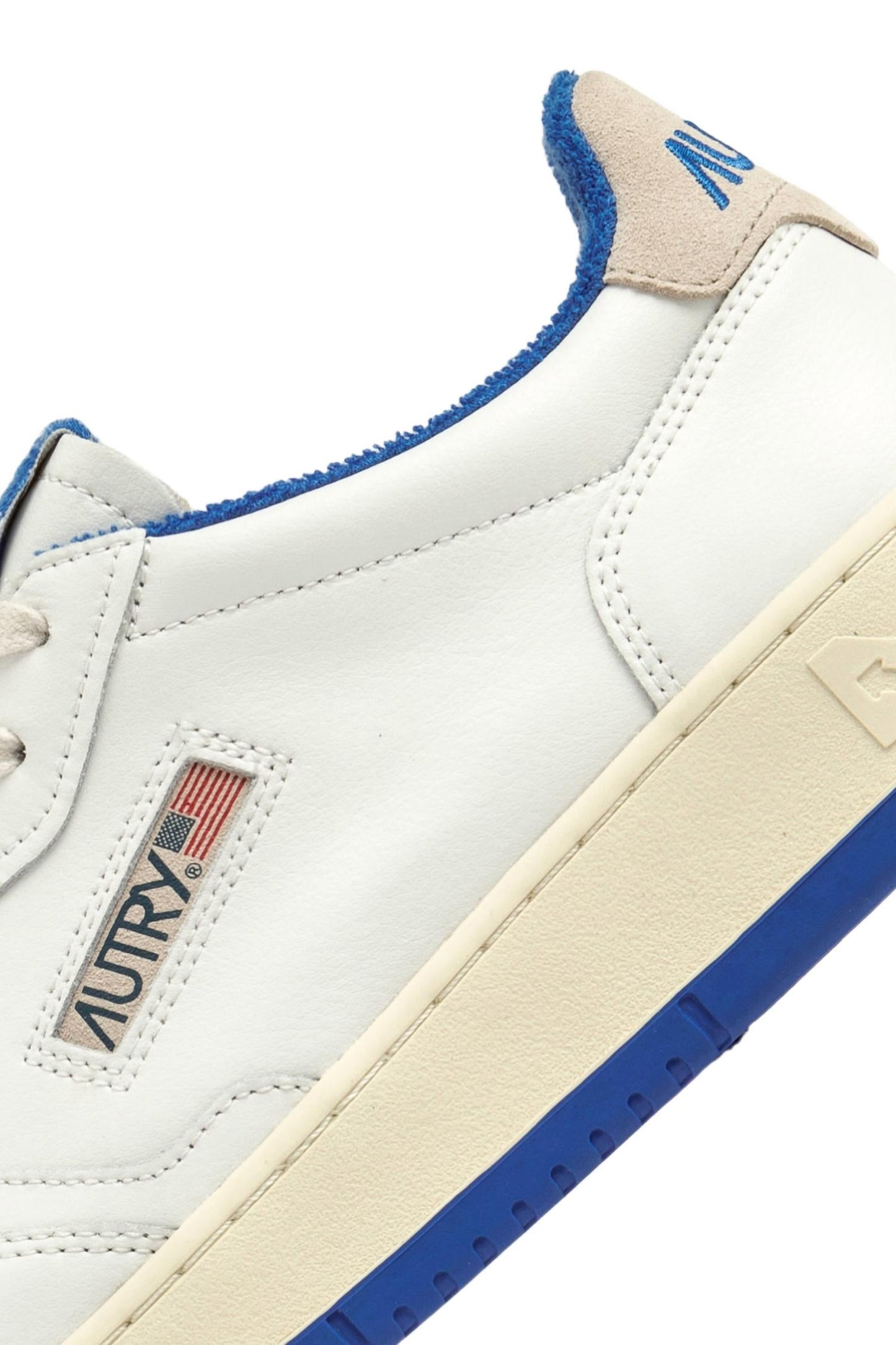 Autry - Women's Medalist Low Sneaker