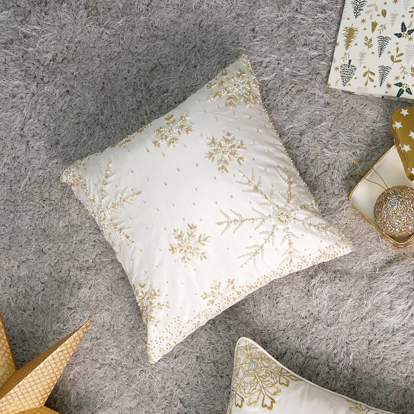 Natural Snowflake Embroidered Holiday Pillow – 18x18"