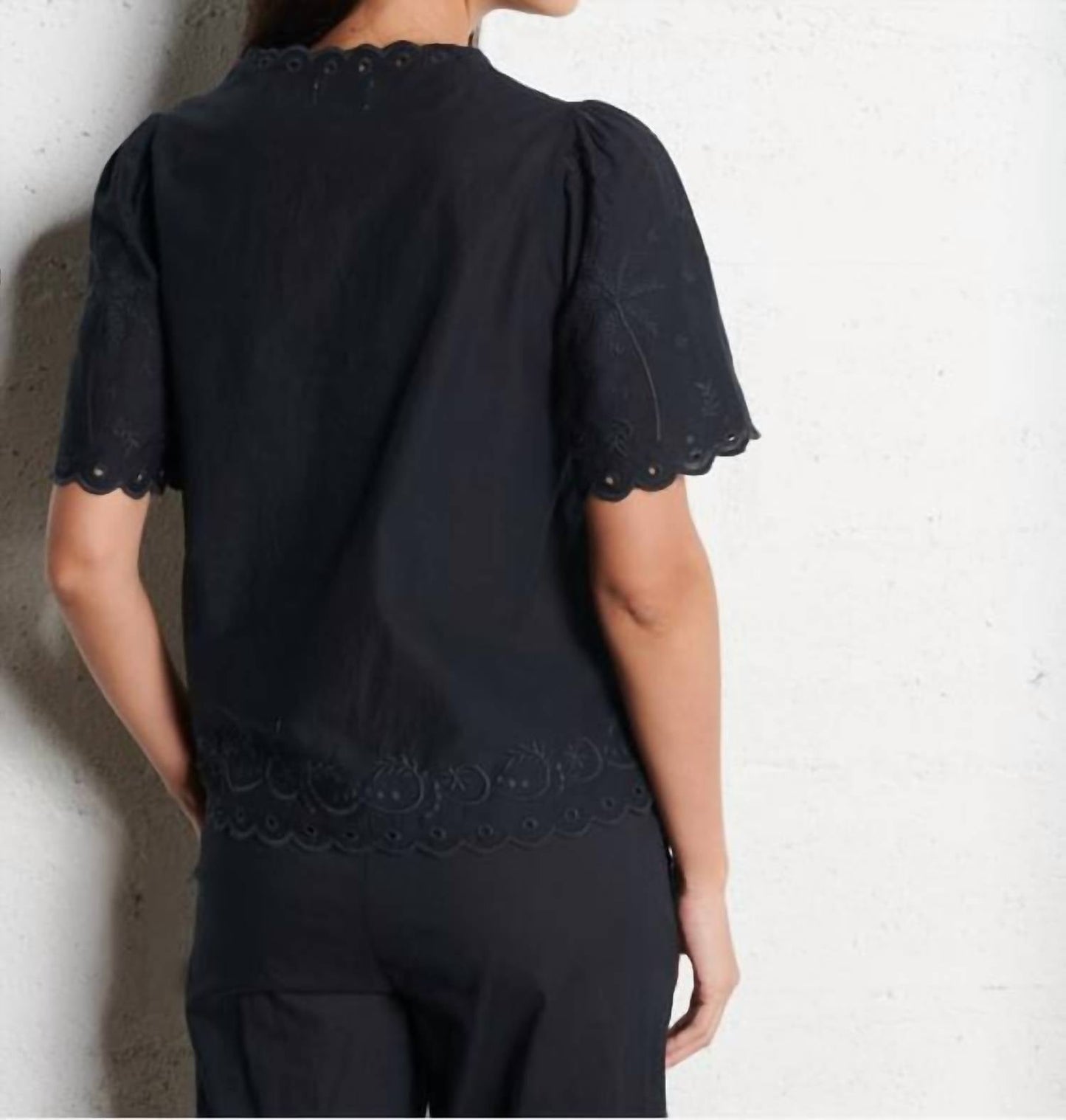 Hartford - Costa Woven Eyelet Top