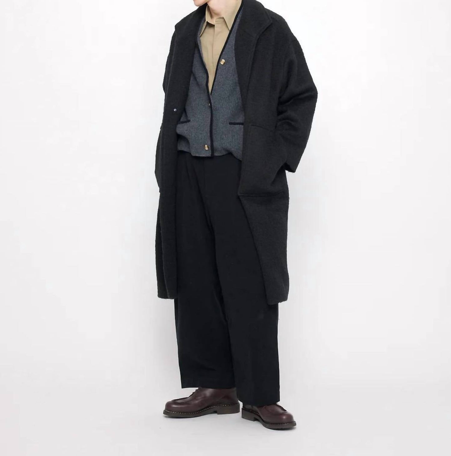 7115 By Szeki - V-neck Pockets Trimmed Cardigan