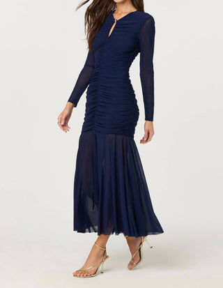 Astr - Yasmine Ruched Long Sleeve Midi Dress