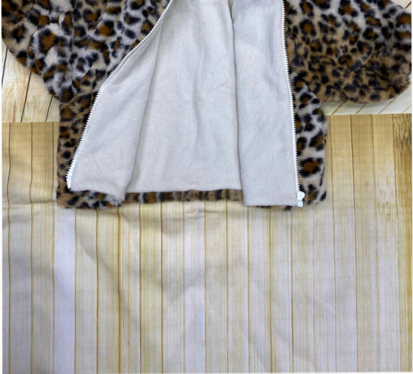 Lulu Clothes - Girl's Leopard Print Fleece Jacket