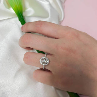 Allyanna Gifts - Women's Oval Moissanite With Halo Ring