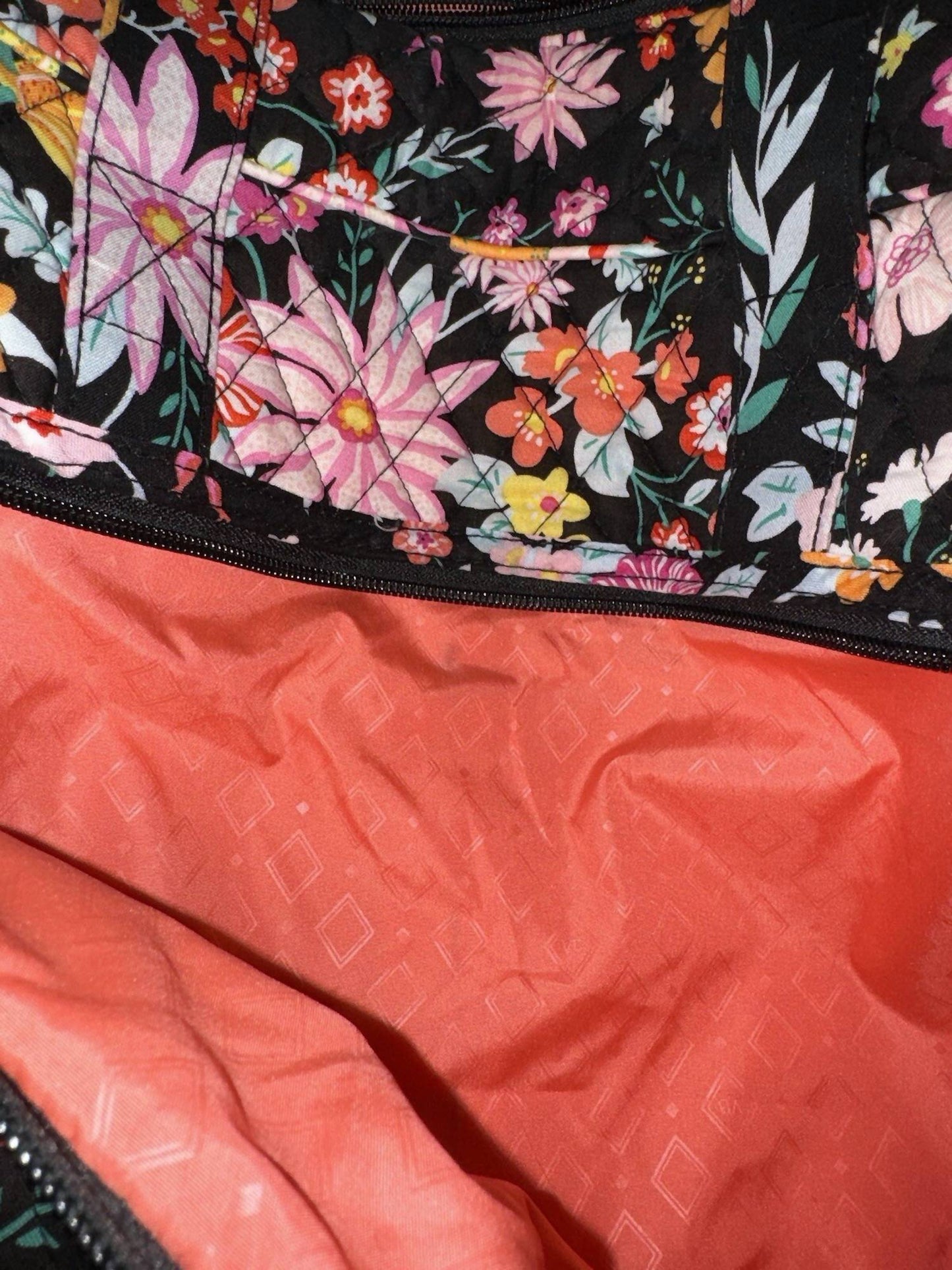 Vera Bradley - Women's Medium Duffle Bag