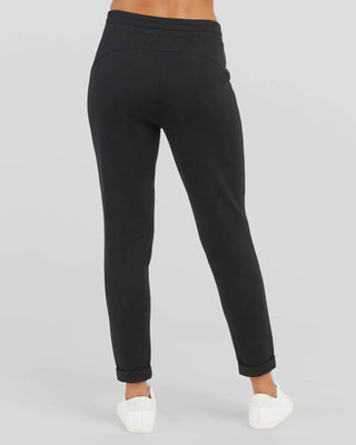 Spanx - AirEssentials Tapered Pant