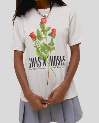 Daydreamer - Guns N Roses Use Your Illusion Roses Weekend Tee