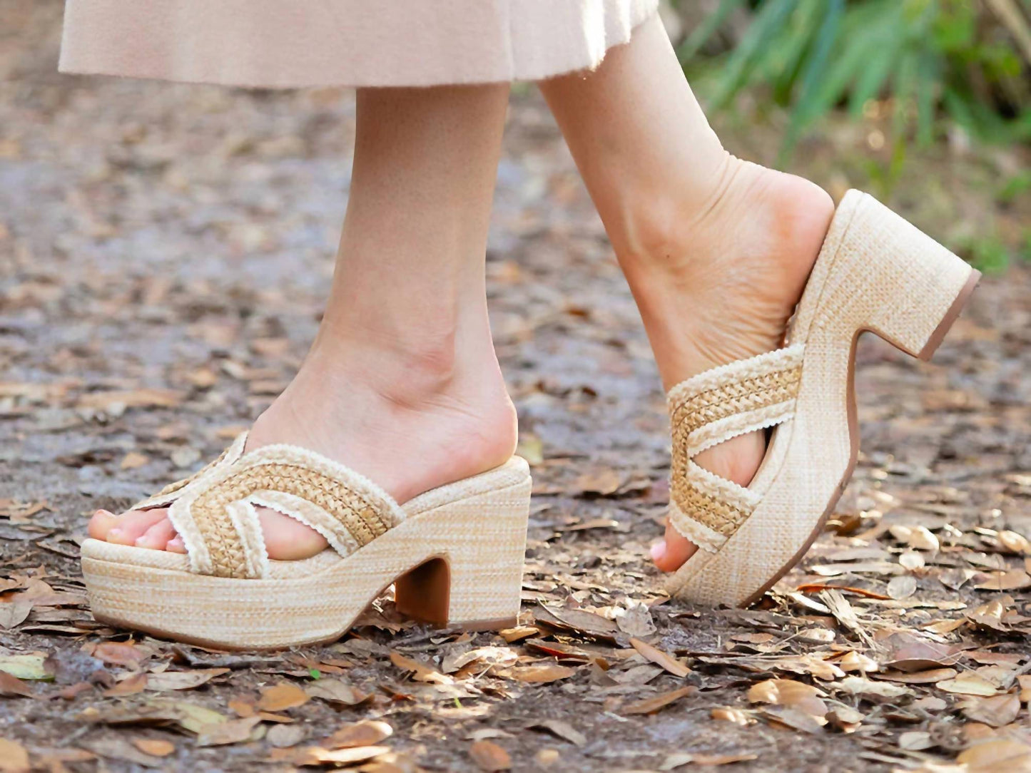 Chocolat Blu - Women's Gen Raffia Sandal