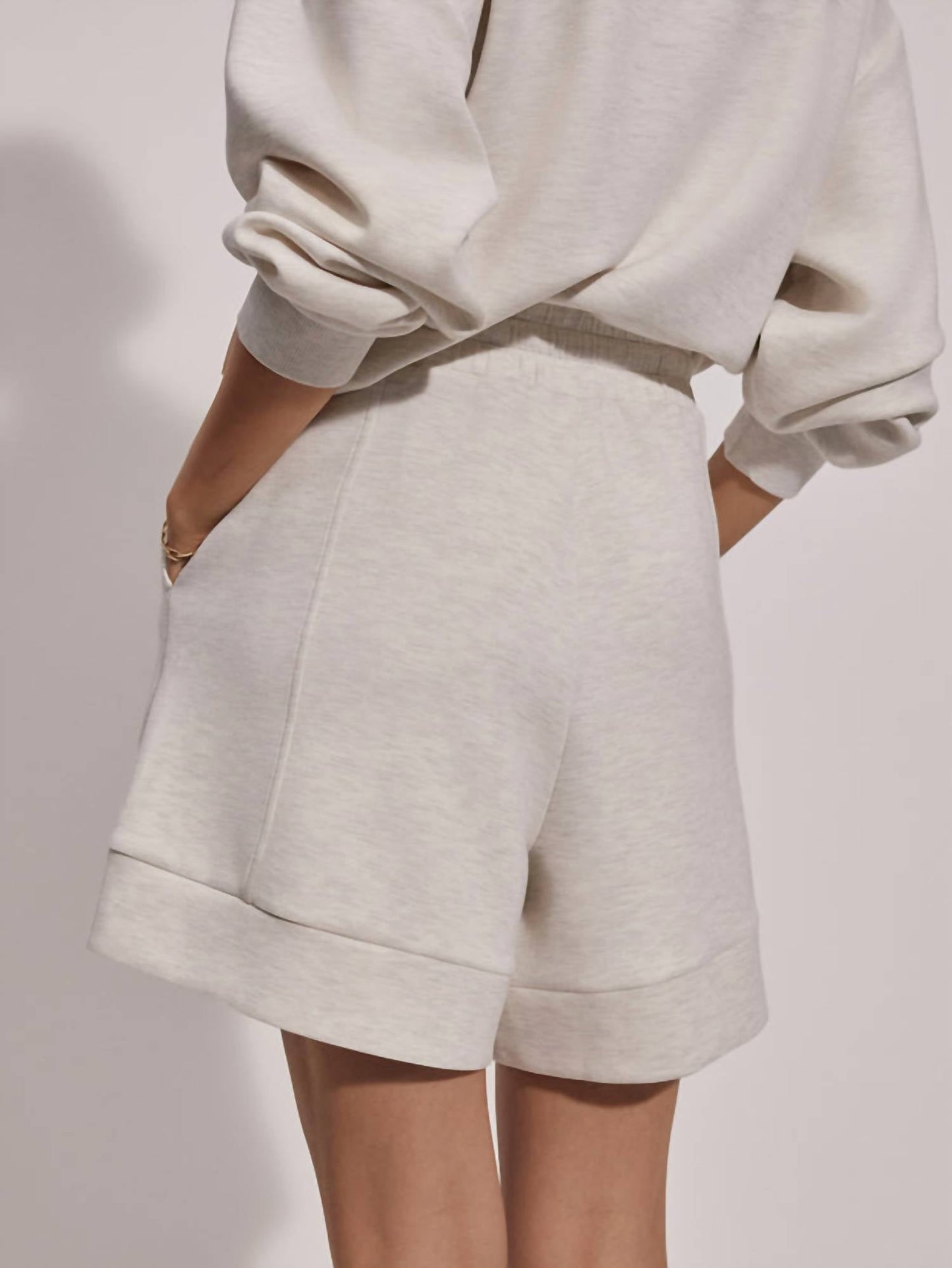 Varley - Alder High-Rise Short 5.5"