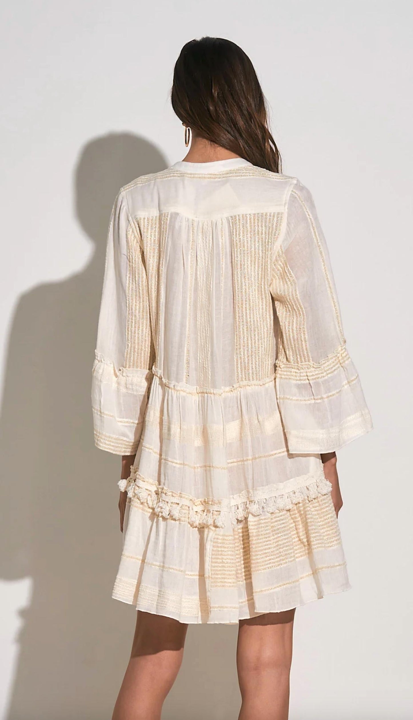 Elan - VNECK MINI DRESS