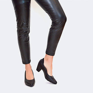 Chelsea Jones - Women's Rhyme Mid Heels