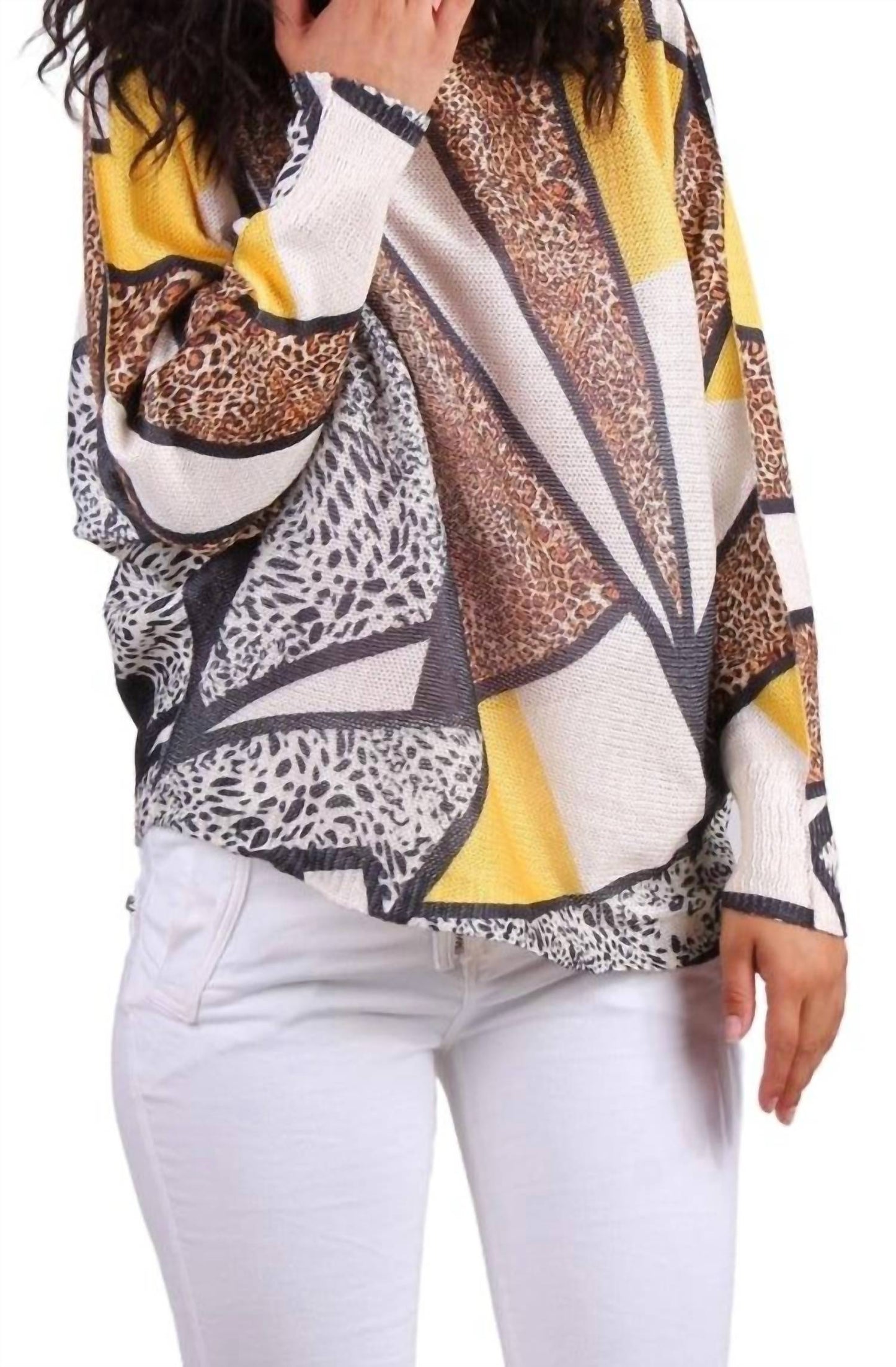Gigi Moda - Daria Abstract Leopard Print Batwing Sweater