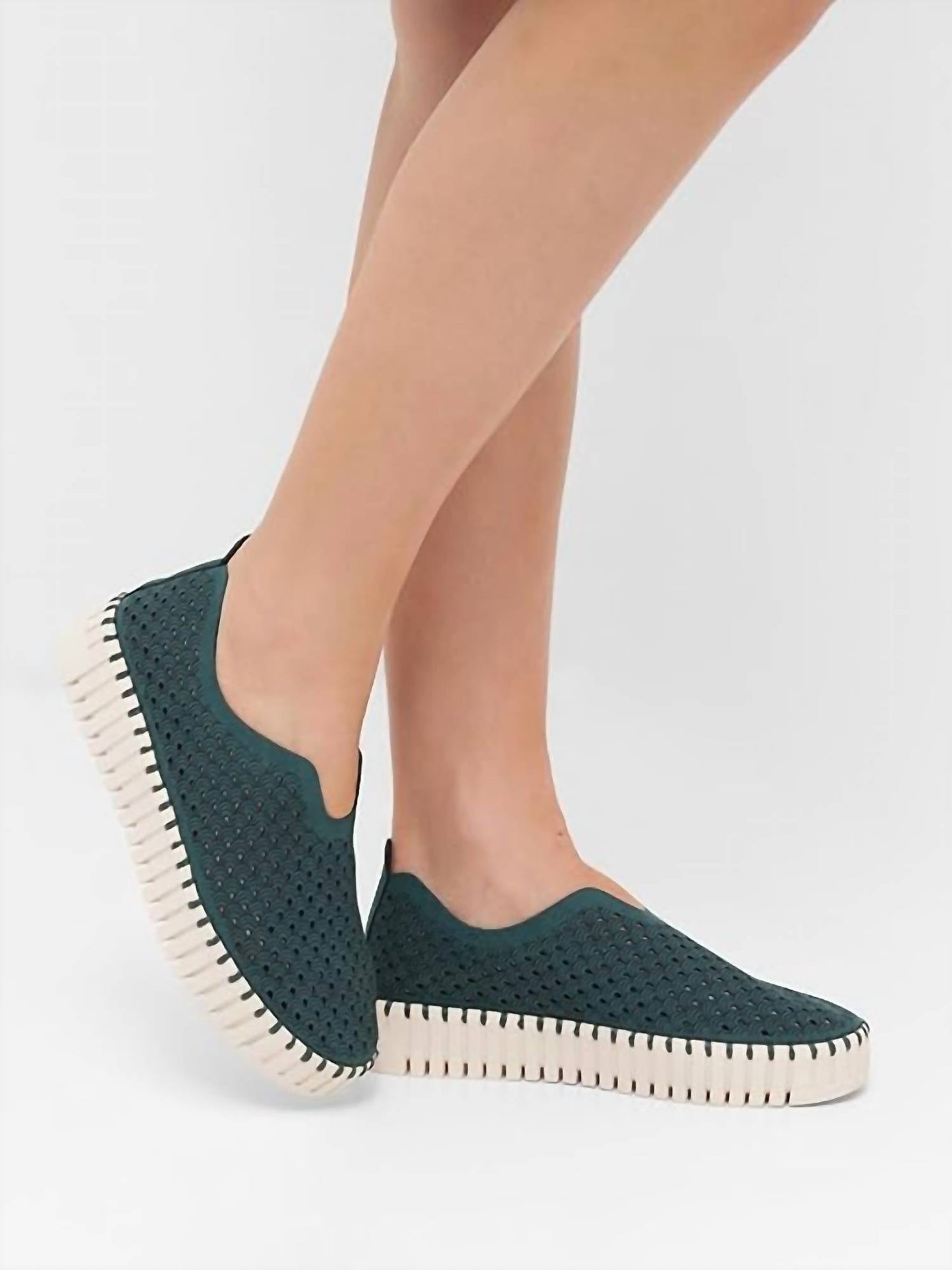 Ilse Jacobsen - Women's Tulip Slip On Platform Sneakers