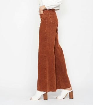 Judy Blue - Retro Wide Leg Jean