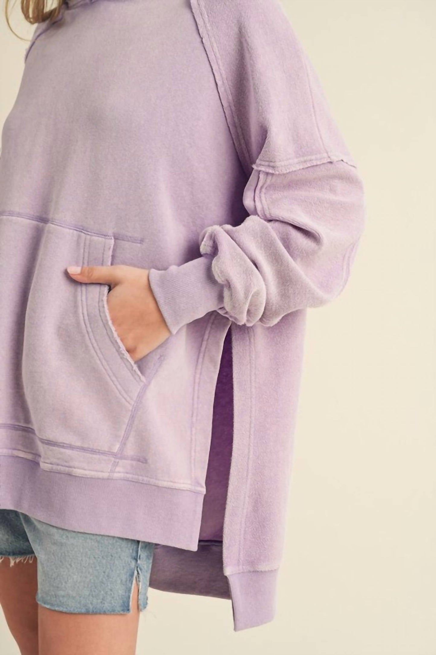 Aemi + Co - Side Slit Hoodie