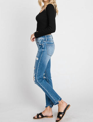 Petra153 - Medium wash mid rise Petra jeans